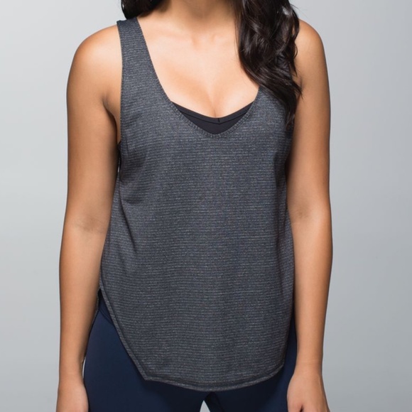 Lululemon Seek The Heat Tank Top 10 - Picture 1 of 6